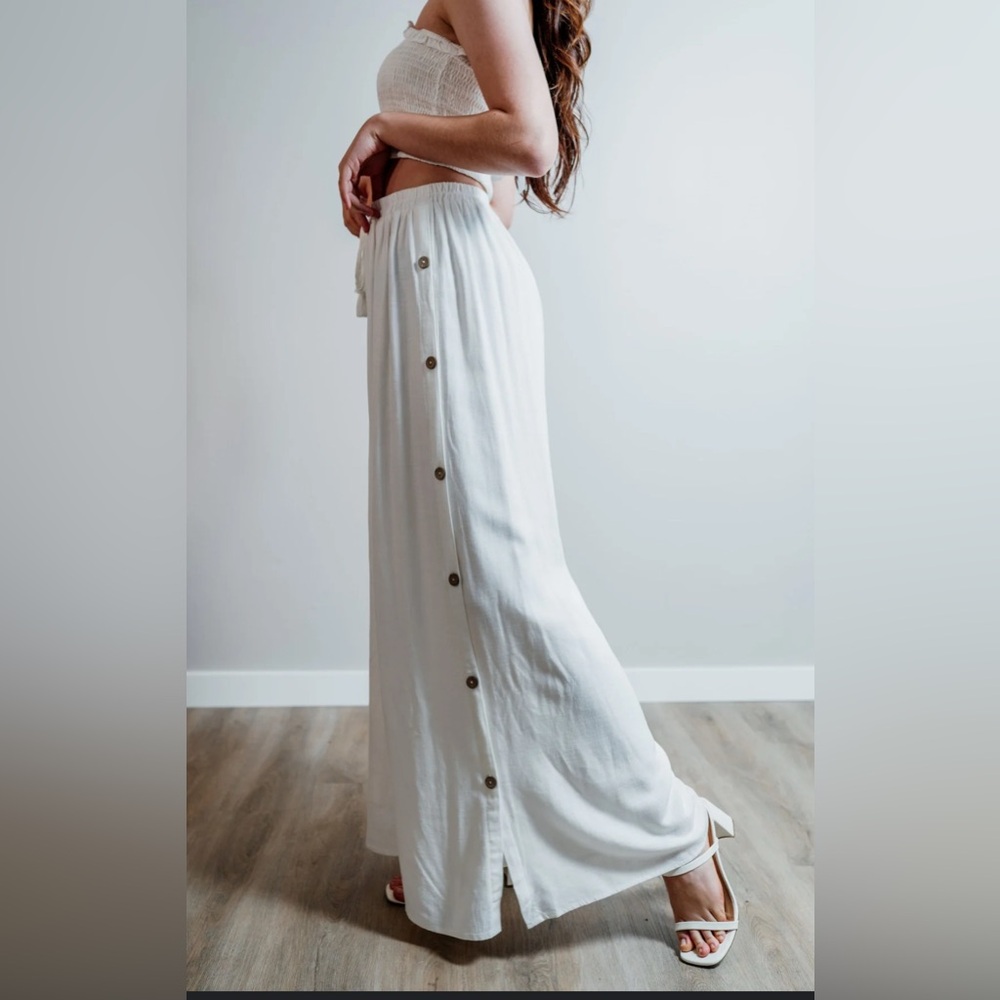 White Button-Down Flare pants/ trousers